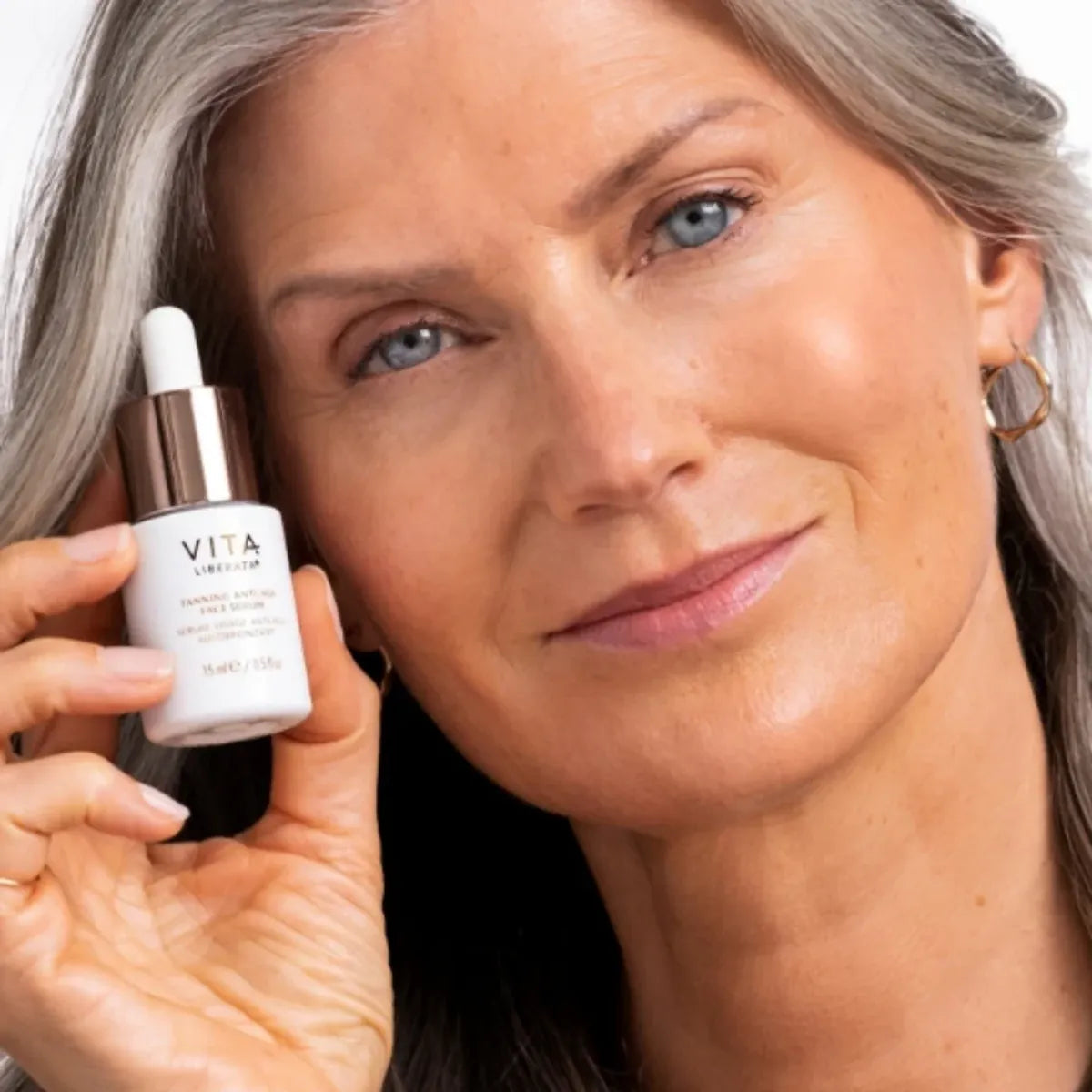 Vita Liberata Tanning Anti-age Face Serum - www.Hudonline.no