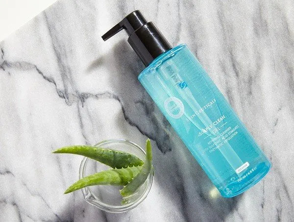 Skinceuticals Simply clean - www.Hudonline.no