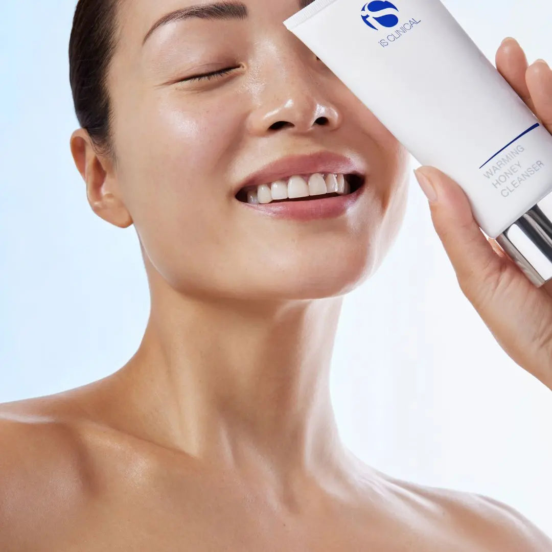 iS Clinical Warming Honey Cleanser 120 g