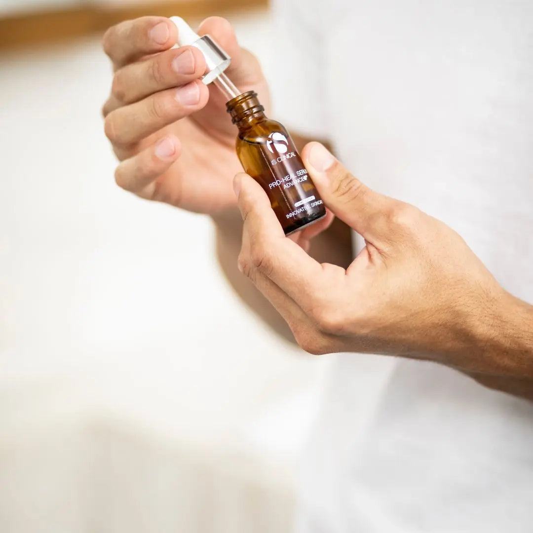 iS Clinical Pro-Heal Serum Advance+