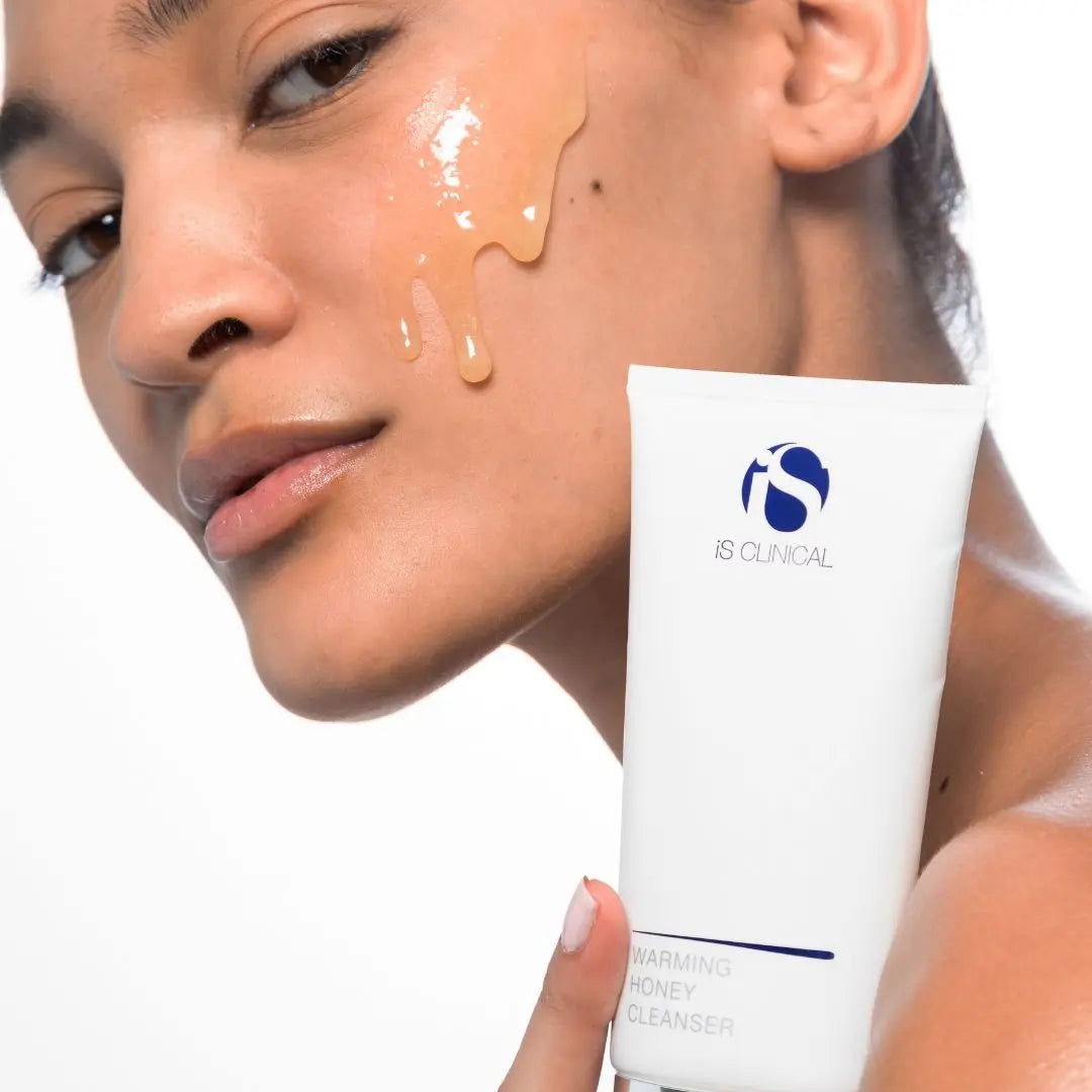 iS Clinical Warming Honey Cleanser 120 g