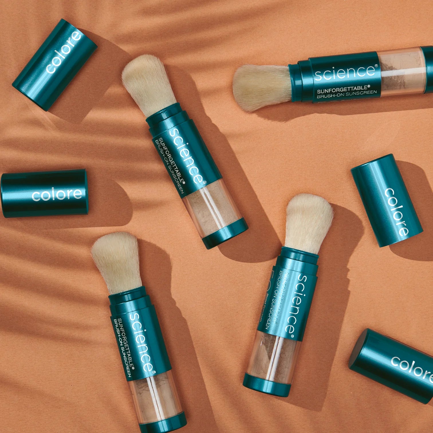 Colorescience Total Protection Brush On Shield SPF 30 - www.Hudonline.no 