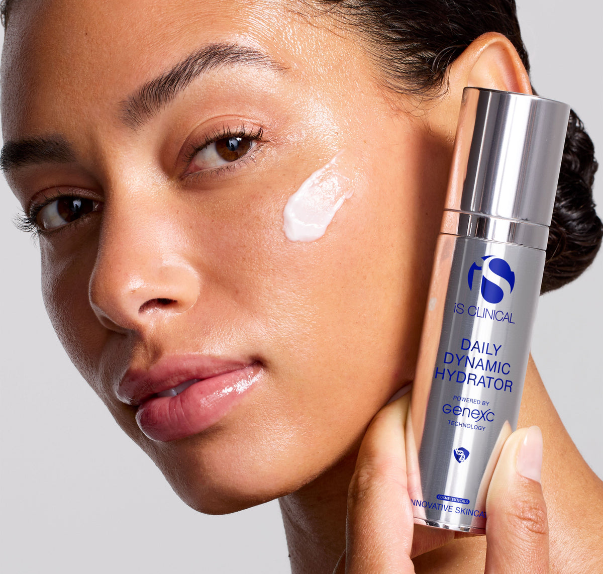 iS Clinical Daily Dynamic Hydrator 50 g