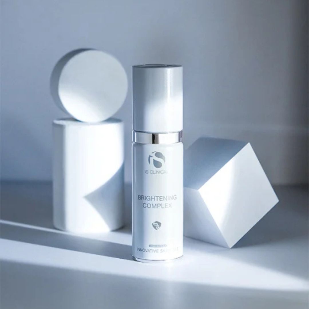 IS Clinical Brightening Complex 30 g - www.Hudonline.no 