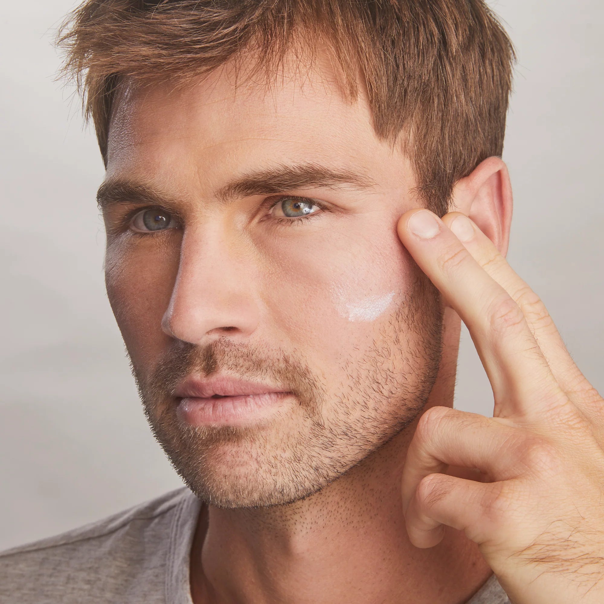 Colorescience No-Show Mineral Sunscreen SPF 50 - www.Hudonline.no 