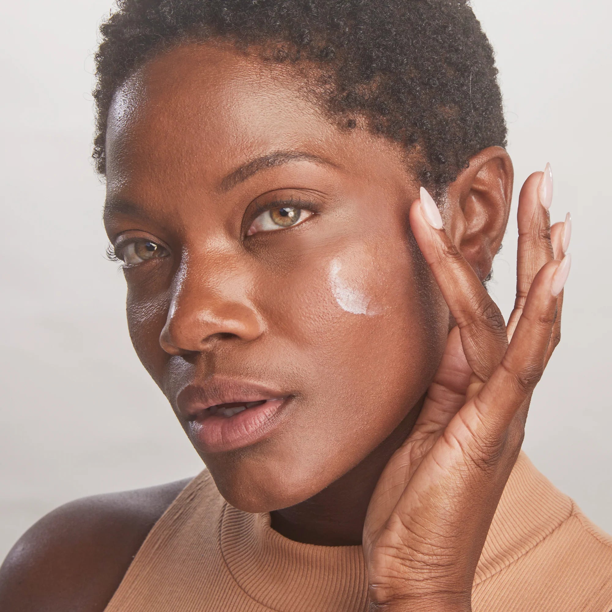 Colorescience No-Show Mineral Sunscreen SPF 50 - www.Hudonline.no 