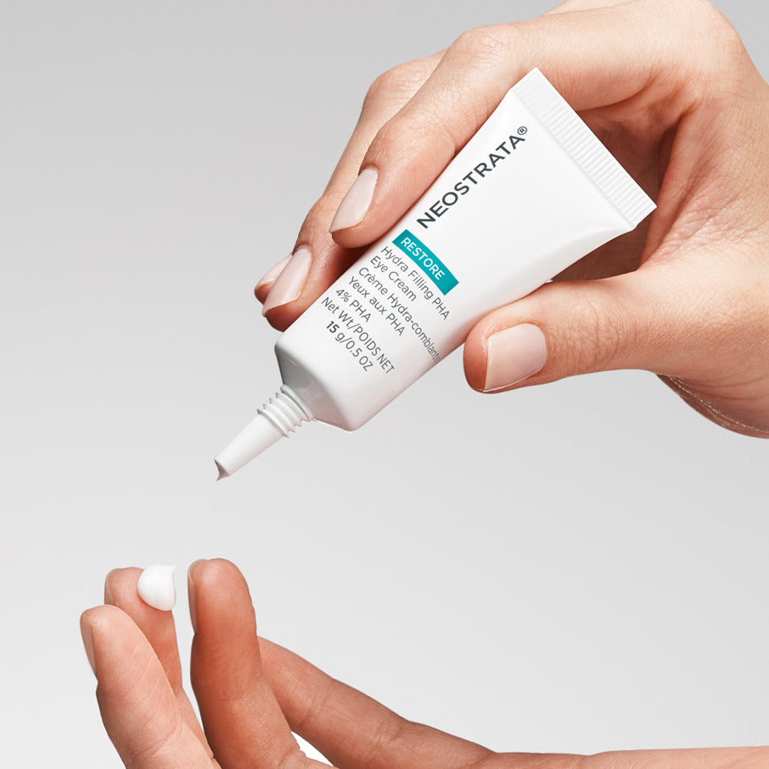Neostrata Hydra Filling PHA Eye Cream doseres på fingertuppen