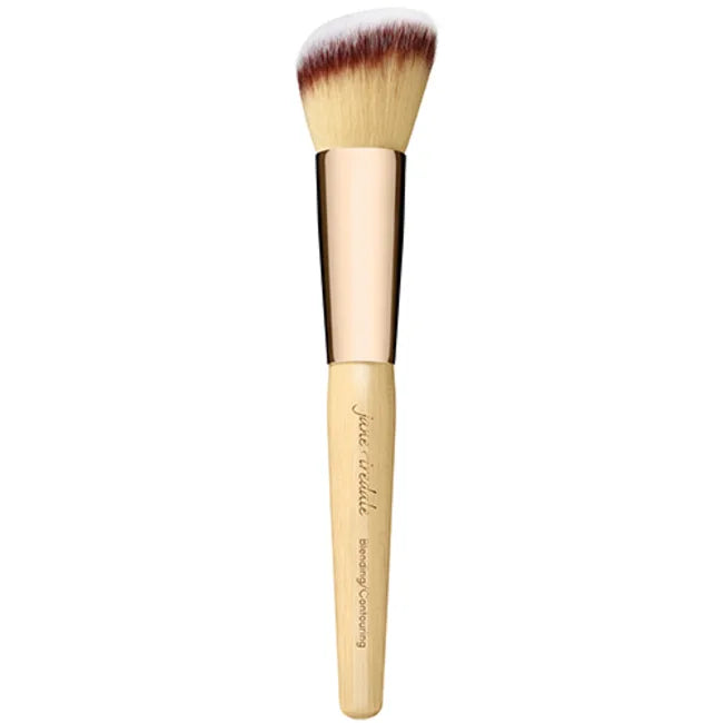 Jane Iredale Blending-Contouring brush - www.Hudonline.no 