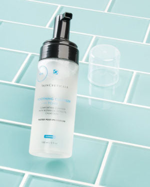 Skinceuticals Soothing cleanser - www.Hudonline.no 