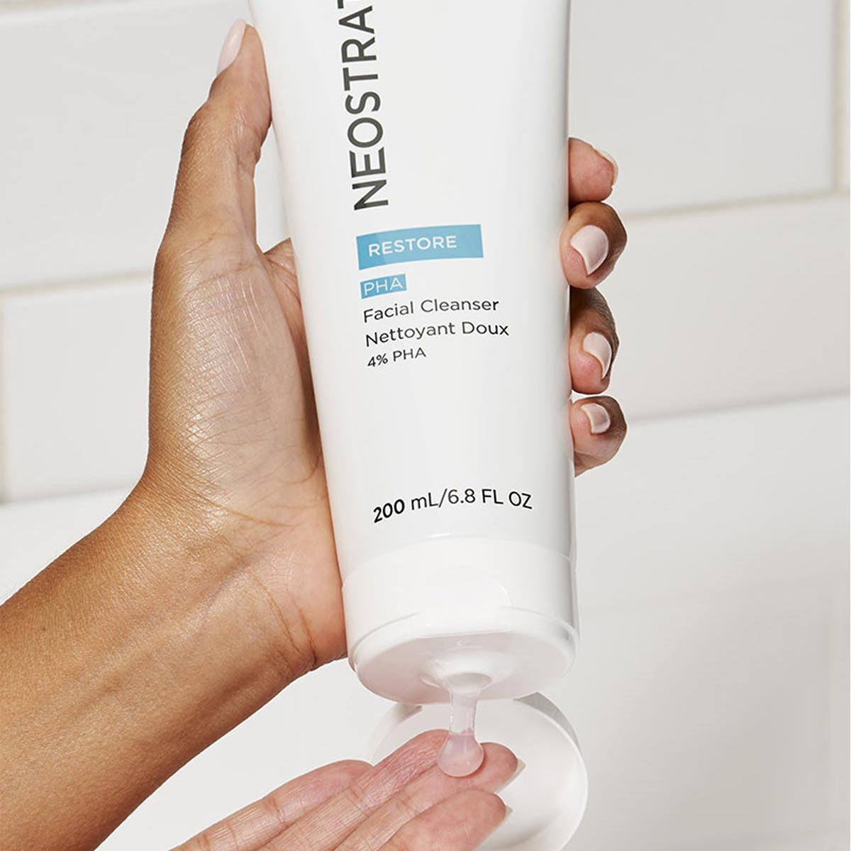 Neostrata Facial cleanser - www.Hudonline.no 